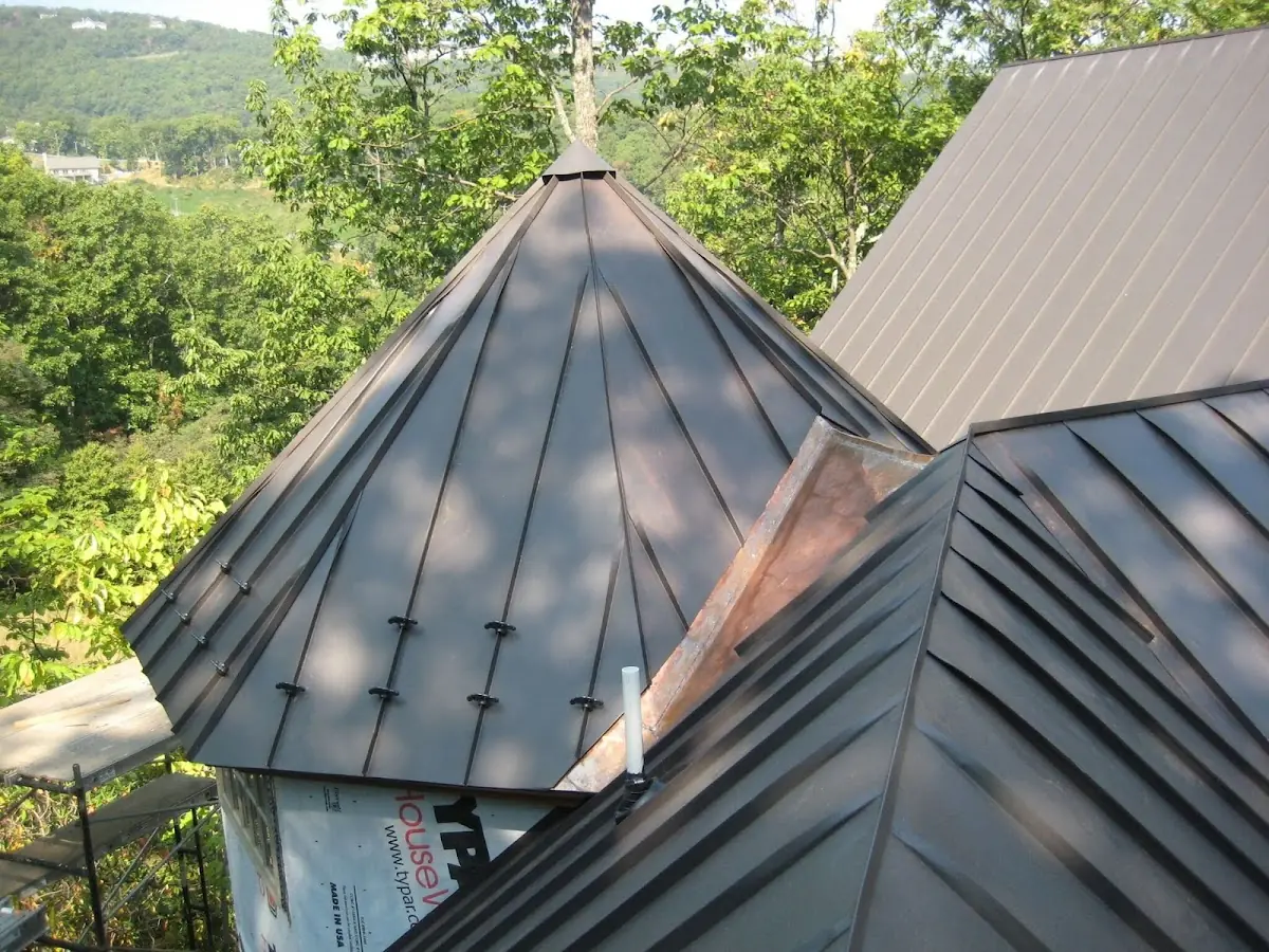 Professional Shingle Replacement & Repair by Craftsman Roofing in Upperco